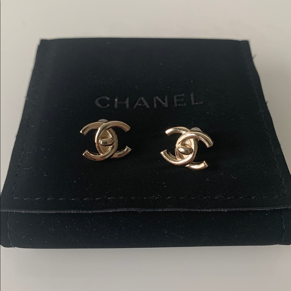 Chanel Stud Turnlock Earrings with Jewelry Pouch